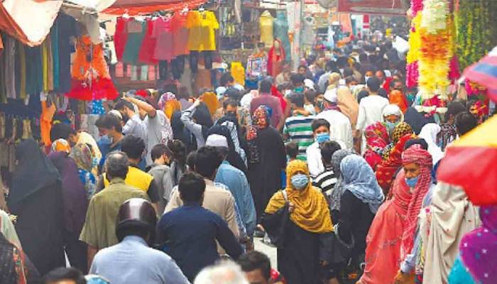 آخری عشرےکاآغاز،عید کی خریداری کیلئےبازاروں میں رش بڑھ گیا