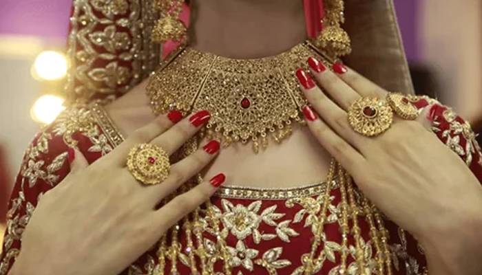 ہزاروں روپے کمی کے بعد سونا آج بھی مزید سستا ہوگیا