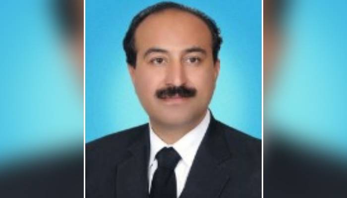 ایڈیشنل ایڈووکیٹ جنرل خیبر پختونخوا کو عہدےسےہٹادیاگیا