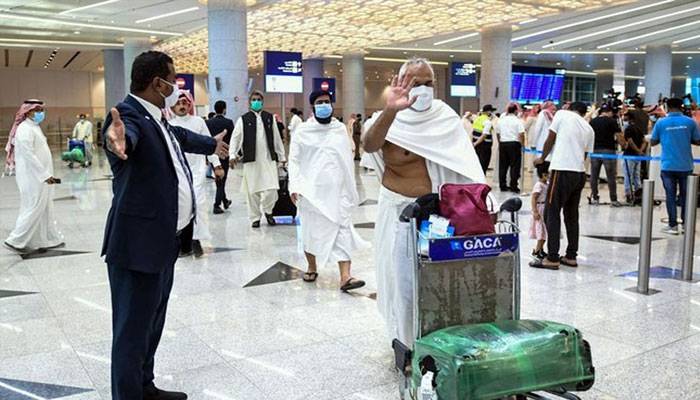 سعودی حکومت نے عازمین حج پر بڑی پابندی عائد کردی