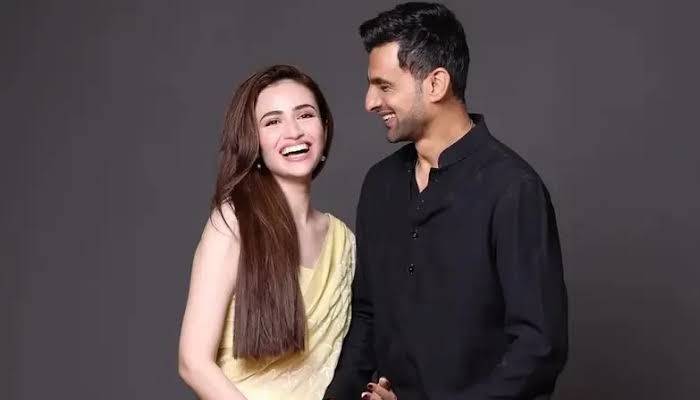 شعیب ملک کی اپنی اہلیہ ثناءجاوید کو سالگرہ کی مبارکباد