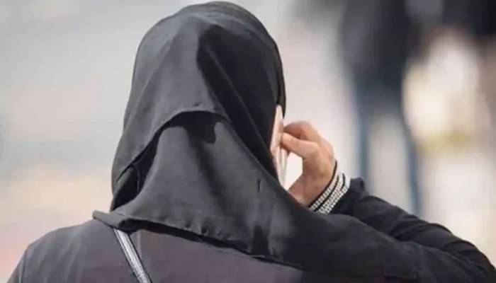 لاہور:خواتین کوہراساں کرنے والے3برقعہ پوش اوباش گرفتار