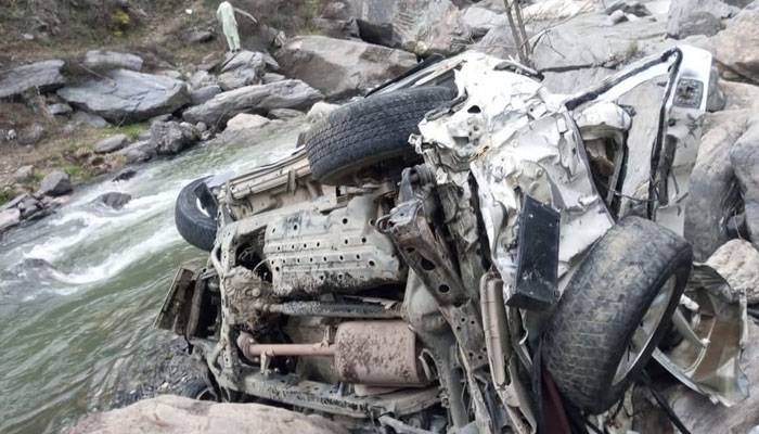 شانگلہ  میں  گاڑی حادثے کا شکار، 6 افراد جاں بحق