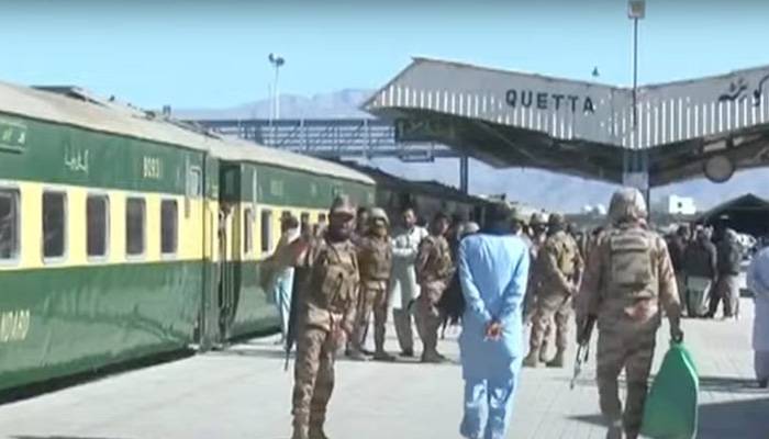 17روز سےمعطل جعفرایکسپریس کوئٹہ سے پشاور روانہ