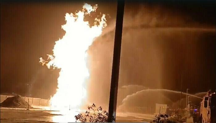 کراچی: کورنگی میں لگنے والی آگ پر 2 روز بعد بھی قابو نہ پایا جاسکا