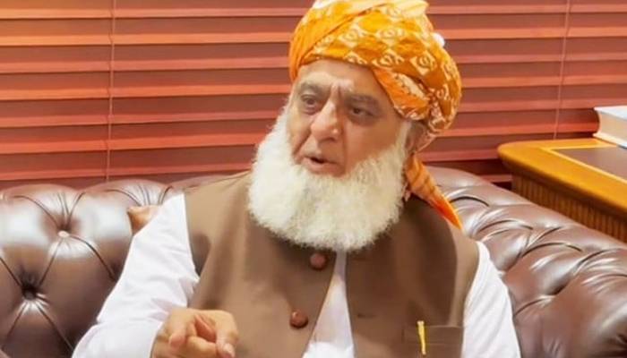 مولانا فضل الرحمان کو عید نماز گھر میں پڑھنے کا مشورہ