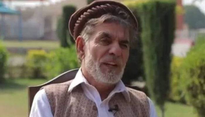 پشتو زبان کے معروف مزاحیہ فنکار میر اوس طویل علالت کے بعد انتقال کر گئے