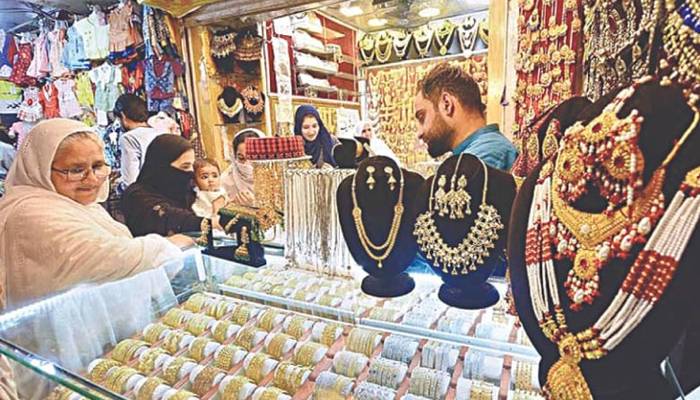 سونے کی قیمت میں اچانک بڑی کمی 