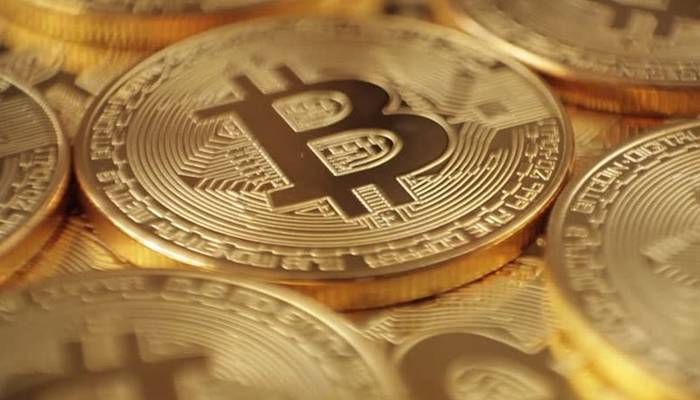 بٹ کوائن کی قیمت میں تاریخی کمی ریکارڈ