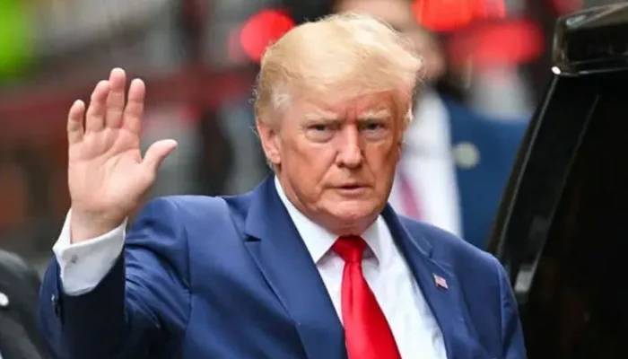 ٹرمپ مذاکرات کیجانب نہ بڑھے توامریکامعاشی بحران کا شکار ہوجائےگا،سرمایہ کار بول پڑے