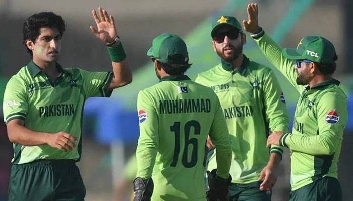پاکستان  پر نیوزی لینڈ کیخلاف  تیسرے ون ڈے میچ میں سلو اوور ریٹ پر جرمانہ