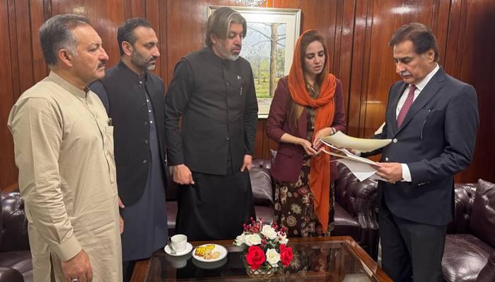 دریائے سندھ پرنہروں کی تعمیرکیخلاف PTI کی قرارداد قومی اسمبلی میں جمع