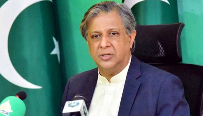 جوڈیشری کوئی شاہی دربار نہیں،اگر کیسز نہیں سننےتو ججزگھر جائیں،اعظم نذیر تارڑ
