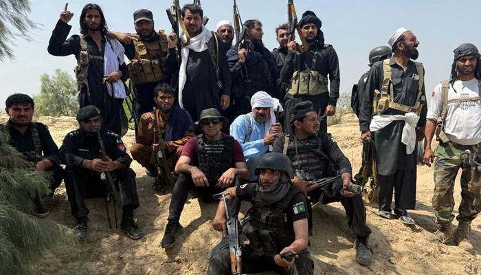خیبرپختونخوا کے مختلف علاقوں میں کارروائیاں، 8 دہشت گرد ہلاک