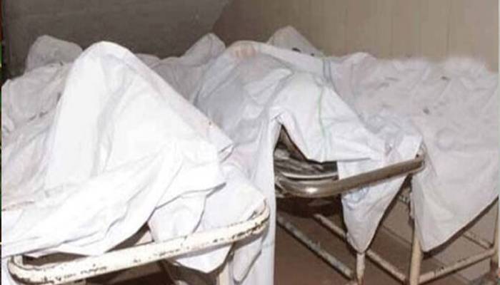حافظ آباد: زہریلی مٹھائی کھانے سے 4 بچے جاں بحق، ایک کی حالت تشویشناک