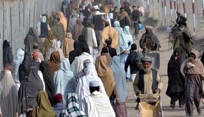 پاکستان میں غیر قانونی مقیم ہزاروں افغان باشندوں کی واپسی