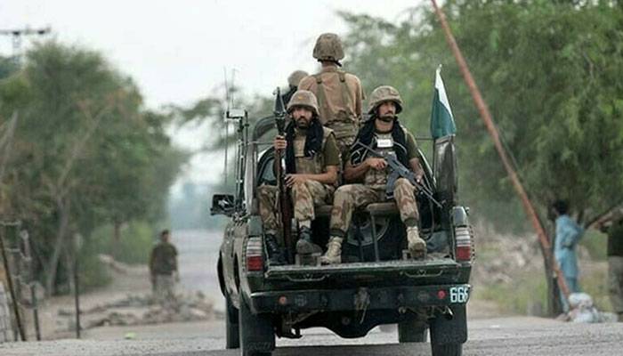 سیکیورٹی فورسز کا ڈیرہ اسماعیل خان میں آپریشن ، 4 خوارج ہلاک ، 1 جوان شہید