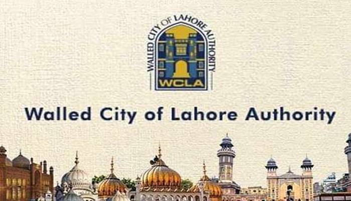 عوامی مقامات پرتھوکنے والے کو 10 ہزار جرمانہ ہوگا
