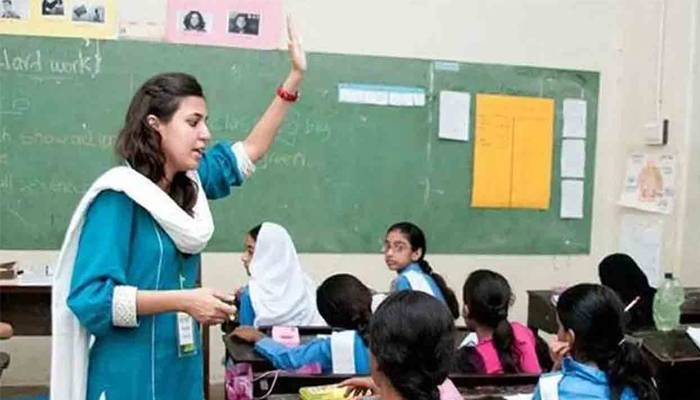 تنخواہوں سےکٹوتی،اساتذہ کیلئے بُری خبرآگئی