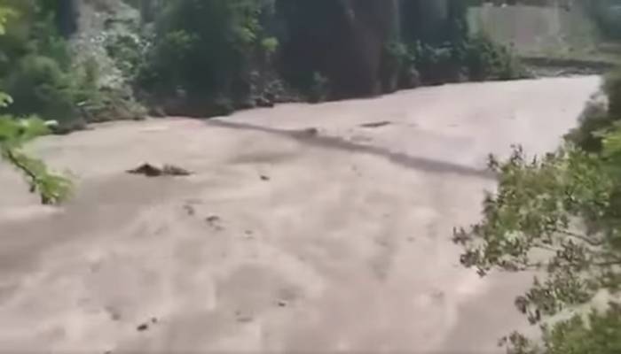 بھارت نے دریائے جہلم میں پانی چھوڑ دیا، آبی ایمرجنسی نافذ 