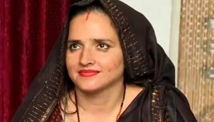 مودی حکومت کاسیما حیدر کو 3 دن میں ملک چھوڑنےکاحکم