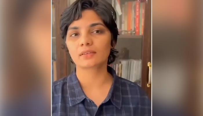 پہلگام حملےکا الزام مودی سرکار پر، بھارتی خاتون نے بڑارازکھول دیا 