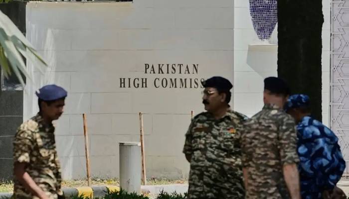 پاک بھارت کشیدگی:دونوں ممالک کے دفاعی عہدیداران وطن واپس لوٹ گئے