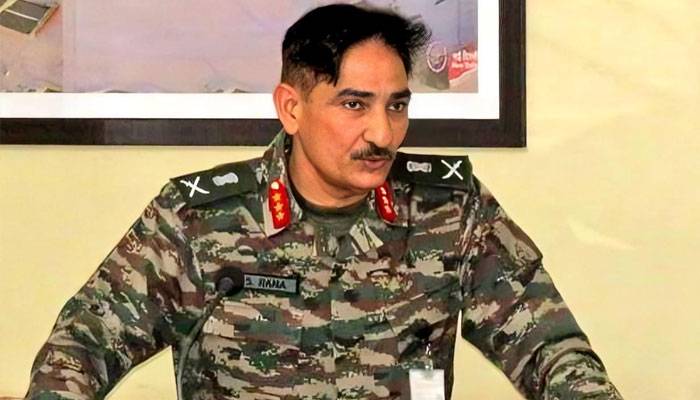 بھارتی فوجی قیادت میں بڑی تبدیلی ، جنرل رانا کو  عہدے سے ہٹا دیا گیا