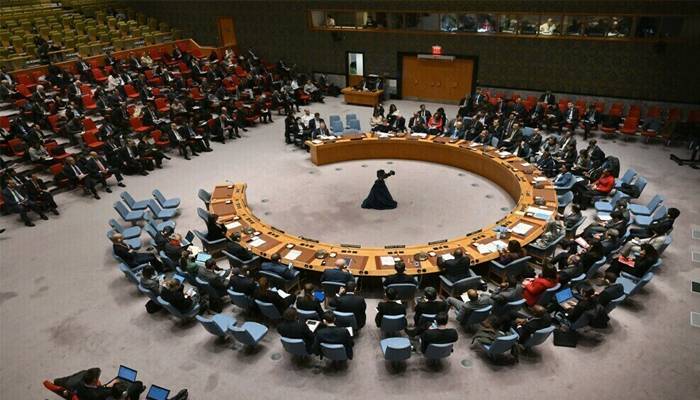 سلامتی کونسل کا اجلاس بلانے پرغور، پاکستان بھارت کو عالمی سطح پر بےنقاب کرے گا