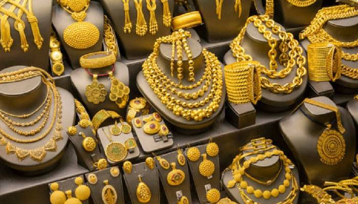 سونے کی فی تولہ قیمت  میں 6100 روپے کا بڑا اضافہ 