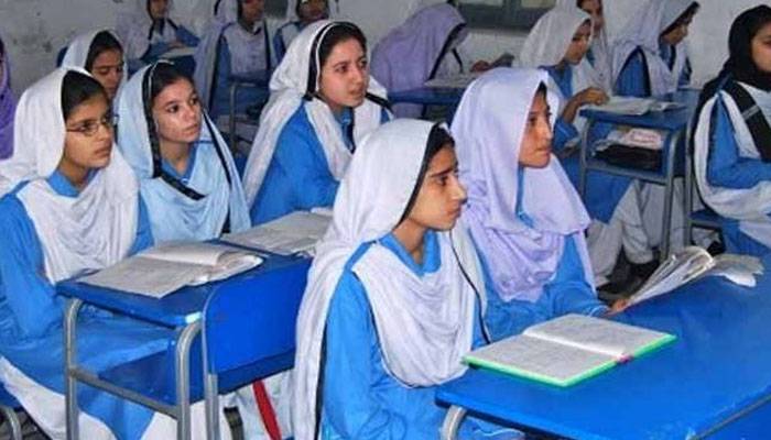   تمام سکول، کالجز کل معمول کے مطابق کھلے رہیں گے، وزیر تعلیم رانا سکندر حیات
