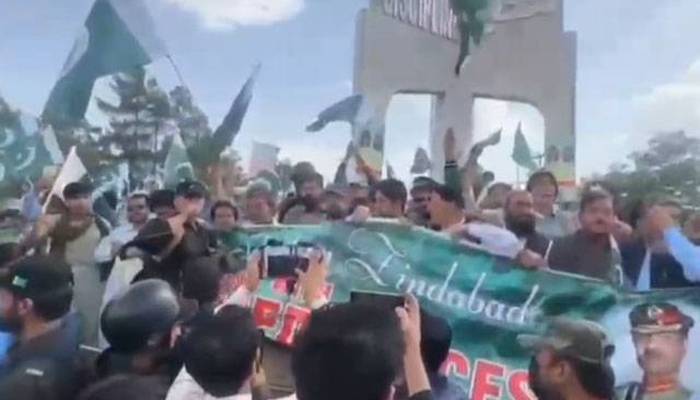 بلوچستان بھر میں یکجہتی ریلیاں:پاک افواج کی حمایت اور بھارتی جارحیت کی مذمت