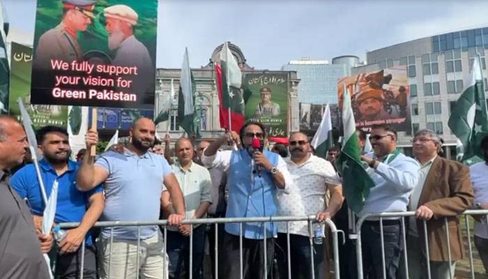 برسلز میں پاکستانی کمیونٹی کا افواج پاکستان سے اظہاریکجہتی ، بھارتی جارحیت کیخلاف احتجاج