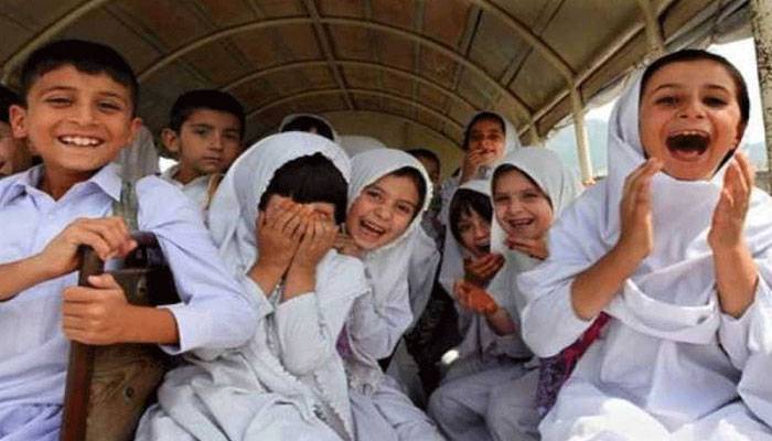 خیبر پختونخوا میں سرکاری و نجی اسکولوں کی گرمیوں کی چھٹیوں کا اعلان