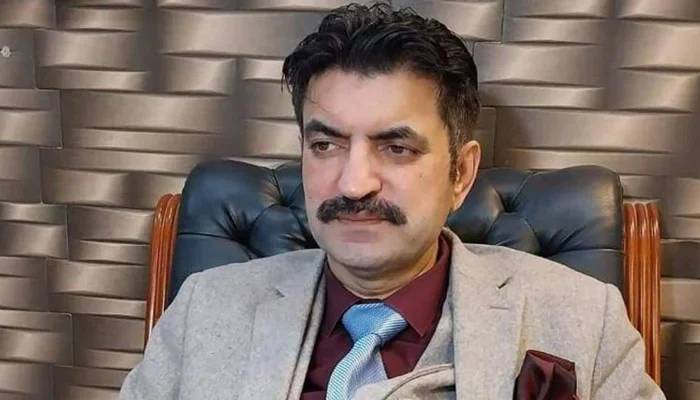  سیاست سے کنارہ کشی؟ شیر افضل مروت کا اہم بیان آگیا