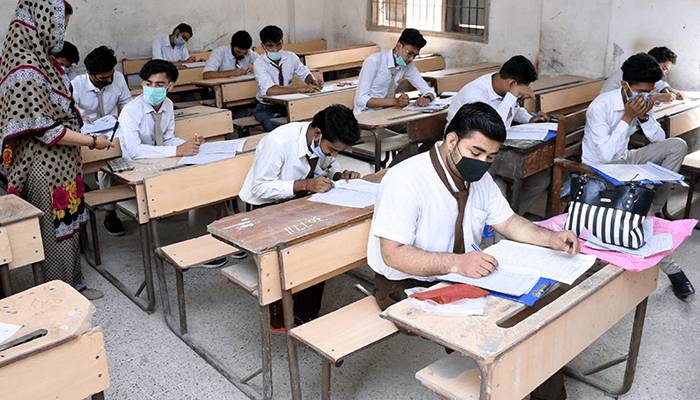 یوم تکبیر کی تعطیل کے باعث انٹرمیڈیٹ امتحانات مؤخر