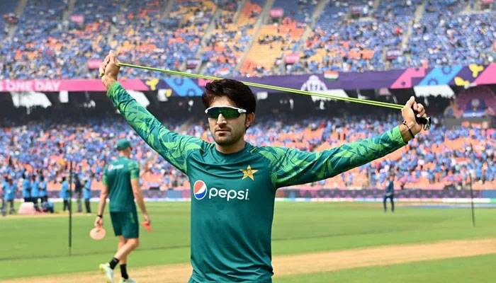 محمد عباس کو انجرڈ محمد وسیم جونیئر کی جگہ ٹی ٹوئنٹی اسکواڈ میں شامل کرلیا گیا، پی سی بی