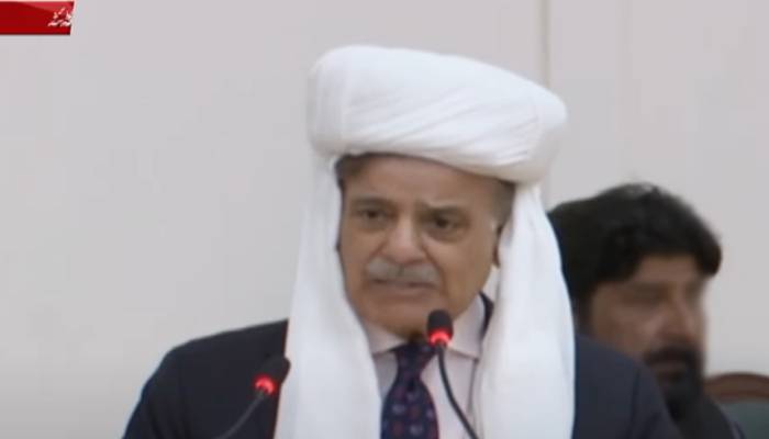 افواج پاکستان نے دشمن کو وہ شکست دی جسے وہ ہمیشہ یاد رکھے گا: وزیراعظم