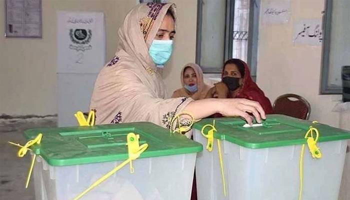 سیالکوٹ: حلقہ پی پی 52 میں ضمنی الیکشن کیلئے پولنگ کا آغاز،سیکیورٹی کے سخت انتظامات