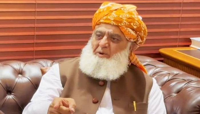 مولانا فضل الرحمان کا کم عمری میں شادی کے قانون پر احتجاج کا اعلان 