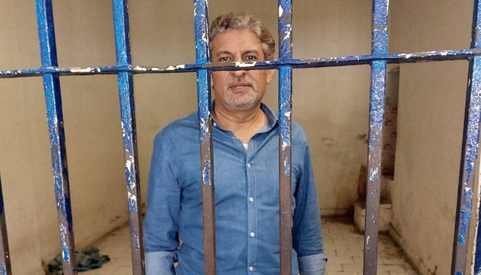 کراچی :موٹرسائیکل سوار کو بہنوں کے سامنے تشدد کا نشانہ بنانے والا مرکزی ملزم گرفتار