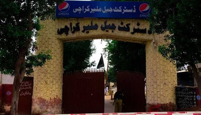 کراچی زلزلہ: ملیر جیل سے 216 قیدی فرار، فائرنگ، گرفتاریوں اور تحقیقات کا آغاز