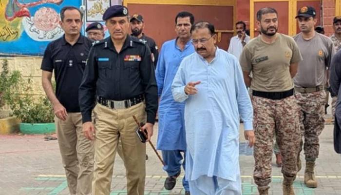 آئی جی سندھ کا ملیر جیل کا ہنگامی دورہ، قیدیوں کے فرار کے واقعے پر اعلیٰ سطحی تحقیقاتی کمیٹی قائم