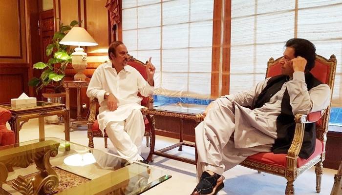 عمران خان تمام مقدمات سےبری ہو رہےہیں،بابر اعوان کادعویٰ