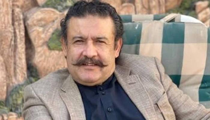 سابق وفاقی وزیر سینیٹر عباس آفریدی گیس لیکج دھماکے میں جاں بحق