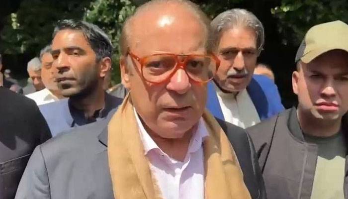 نواز شریف کی لندن میں نمازِ عید کی ادائیگی، پاکستانی عوام کیلئے نیک تمناؤں کا اظہار