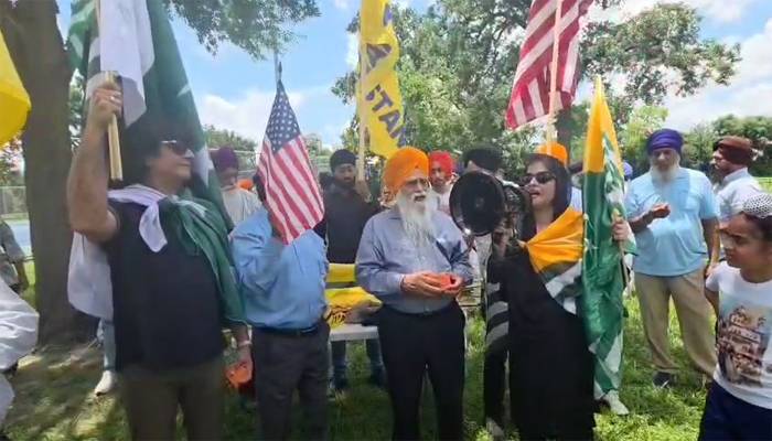 ہیوسٹن میں بھارتی قونصلیٹ کےسامنےسکھوں اور کشمیریوں کا احتجاجی مظاہرہ