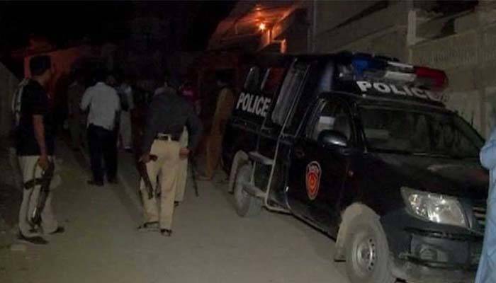 کراچی: نامعلوم افراد نے پولیس اہلکار پر گولیاں چلا دیں