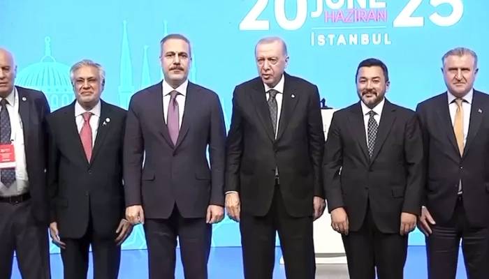 اسحاق ڈار کی اسلامی تعاون یوتھ فورم میں شرکت، ترک صدر کو مبارکباد،خراج تحسین پیش