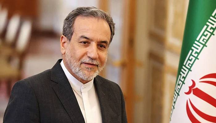 اسرائیل جارحیت روک دے تو جواب نہیں دیں گے: عباس عراقچی